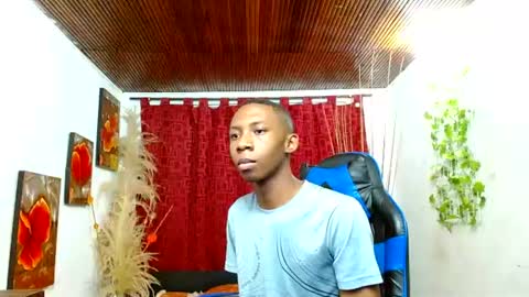 Snapshot of miilo18 chatting on 03/06/26, 09:22 milo online show from 03/06/26, 09:22