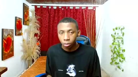 Snapshot of miilo18 chatting on 03/26/26, 08:42 milo online show from 03/26/26, 08:42