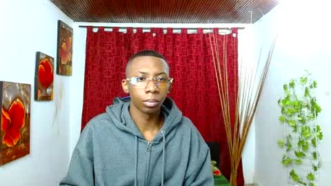 Snapshot of miilo18 chatting on 04/17/26, 06:49 milo online show from 04/17/26, 06:49