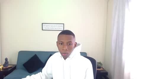 Snapshot of miiloo18 chatting on 09/30/25, 02:33 Jordan online show from 09/30/25, 02:33