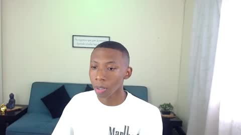 Snapshot of miiloo18 chatting on 10/10/25, 07:46 Jordan online show from 10/10/25, 07:46