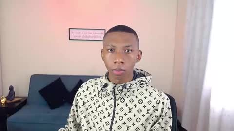 Snapshot of miiloo18 chatting on 10/12/25, 01:54 Jordan online show from 10/12/25, 01:54