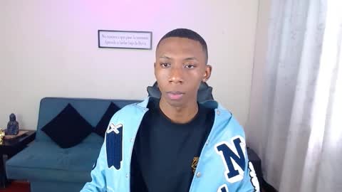 Snapshot of miiloo18 chatting on 11/28/25, 09:39 Jordan online show from 11/28/25, 09:39