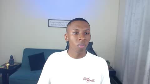 Snapshot of miiloo18 chatting on 12/04/25, 09:12 Jordan online show from 12/04/25, 09:12