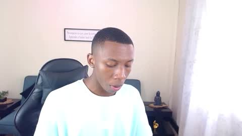 Snapshot of miiloo18 chatting on 12/13/25, 09:09 Jordan online show from 12/13/25, 09:09