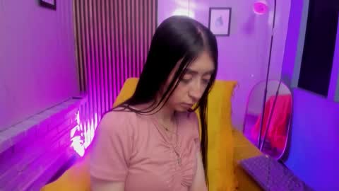 miilu  online show from 03/20/26, 04:06