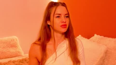 Snapshot of miirra_ chatting on 12/02/25, 05:46 Amira online show from 12/02/25, 05:46