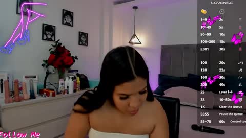 miiss_greyy online show from 01/18/25, 07:15