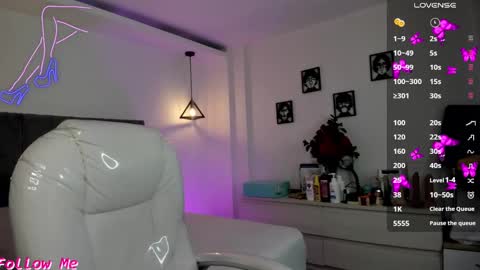 miiss_greyy online show from 01/20/25, 07:14