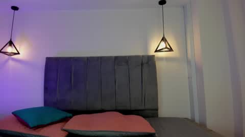 miiss_greyy online show from 03/02/25, 07:02