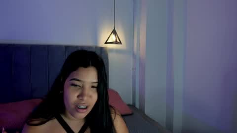 miiss_greyy online show from 03/03/25, 07:28
