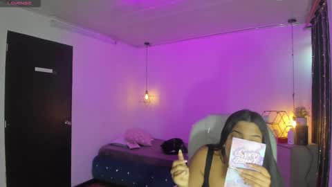 miiss_greyy online show from 09/14/25, 11:53