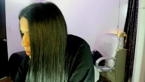 miiss_greyy online show from 10/05/25, 11:30