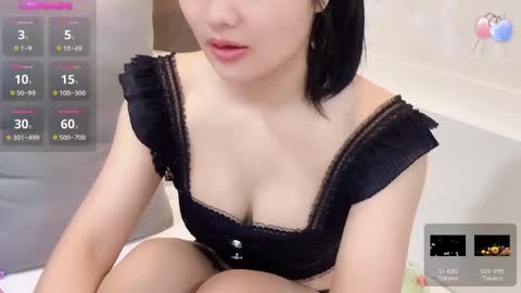 Snapshot of miixuuee chatting on 06/02/26, 01:18 Ema online show from 06/02/26, 01:18