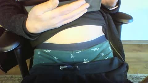 mik online show from 01/13/25, 10:58