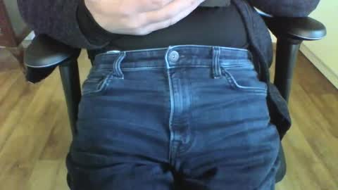 mik online show from 02/10/25, 11:57