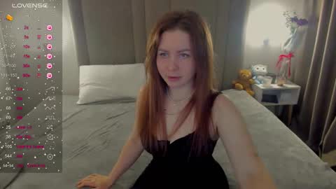 Mika online show from 03/02/26, 01:52