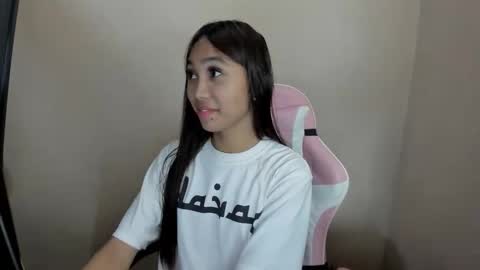 MIKA online show from 03/29/26, 11:10