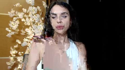 Snapshot of mika_gold7 chatting on 12/25/24, 02:34 Mika online show from 12/25/24, 02:34