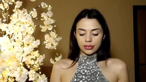 Snapshot of mika_gold7 chatting on 01/20/25, 05:48 Mika online show from 01/20/25, 05:48