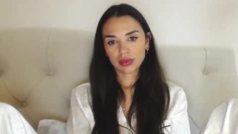 Snapshot of mika_gold7 chatting on 09/08/25, 06:40 Mika online show from 09/08/25, 06:40