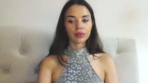 Snapshot of mika_gold7 chatting on 09/23/25, 10:18 Mika online show from 09/23/25, 10:18