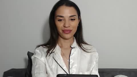 Snapshot of mika_gold7 chatting on 10/07/25, 10:56 Mika online show from 10/07/25, 10:56