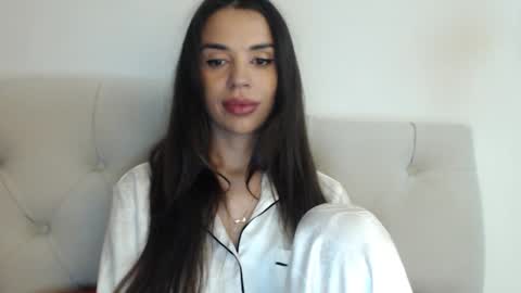 Snapshot of mika_gold7 chatting on 10/09/25, 05:55 Mika online show from 10/09/25, 05:55