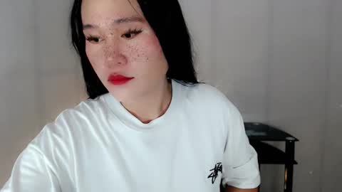 Snapshot of mika_oka chatting on 03/08/26, 07:56 Hi im Avah online show from 03/08/26, 07:56