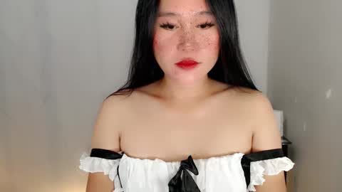 Snapshot of mika_oka chatting on 03/18/26, 02:31 Hi im Avah online show from 03/18/26, 02:31