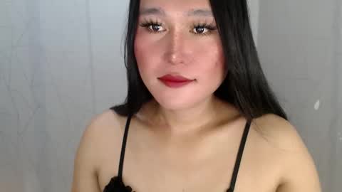 Snapshot of mika_oka chatting on 04/10/26, 12:43 Hi im Avah online show from 04/10/26, 12:43