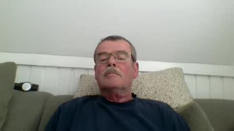 mikael42 online show from 04/26/26, 12:47
