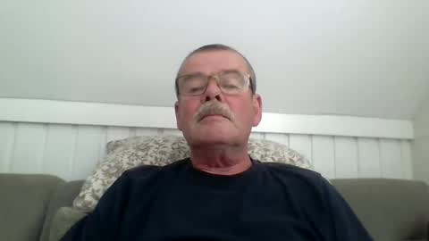 mikael42 online show from 05/23/26, 12:31