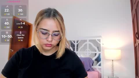 Mikaela blondie bigass online show from 11/25/25, 11:32