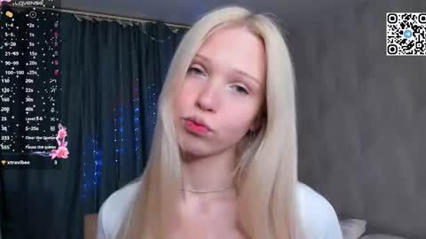 Angel girl online show from 02/21/26, 06:20