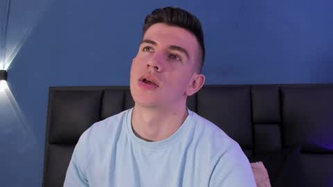 mikael online show from 09/18/25, 04:25