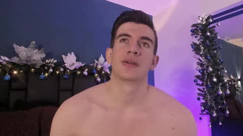 mikael online show from 11/26/25, 04:02