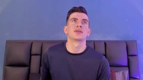 mikael online show from 01/18/26, 06:39