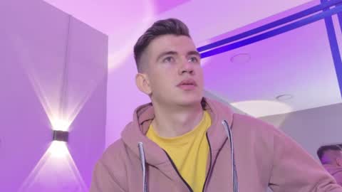 mikael online show from 04/09/26, 04:12