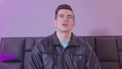 mikael online show from 04/18/26, 04:27