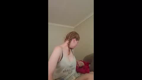 Snapshot of mikajackson13 chatting on 03/20/26, 01:27 Archer and Mika online show from 03/20/26, 01:27