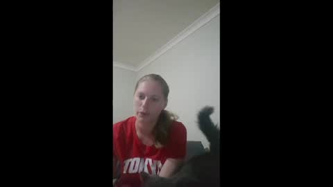 Snapshot of mikajackson13 chatting on 04/20/26, 05:37 Archer and Mika online show from 04/20/26, 05:37