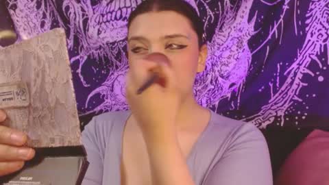 Snapshot of mikaskullcs chatting on 01/15/26, 09:40 Mika online show from 01/15/26, 09:40