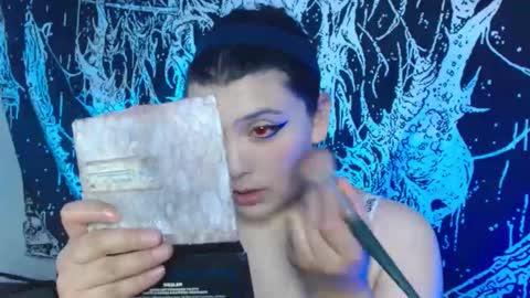 Snapshot of mikaskullcs chatting on 03/20/26, 10:25 Mika online show from 03/20/26, 10:25