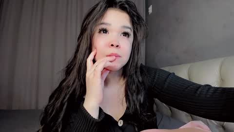 mikasssu online show from 12/08/24, 11:46