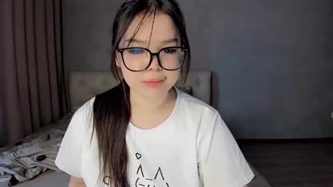 mikasssu online show from 02/06/25, 07:02