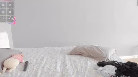 mikasssu online show from 10/16/25, 10:16