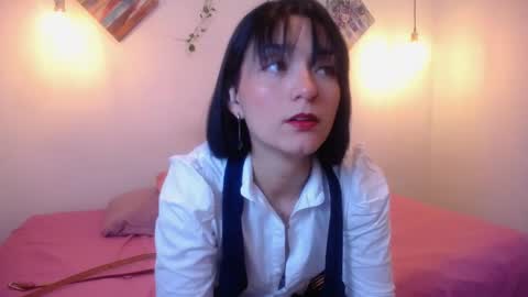 Snapshot of mikaza_akerman chatting on 03/12/26, 01:06 mikaza online show from 03/12/26, 01:06