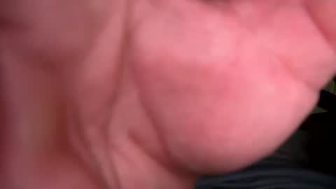 Snapshot of mike2597 chatting on 04/29/26, 04:38 mike2597 online show from 04/29/26, 04:38