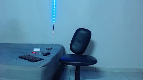 Mike IMDEPENDIENT MODEL online show from 10/31/25, 02:23